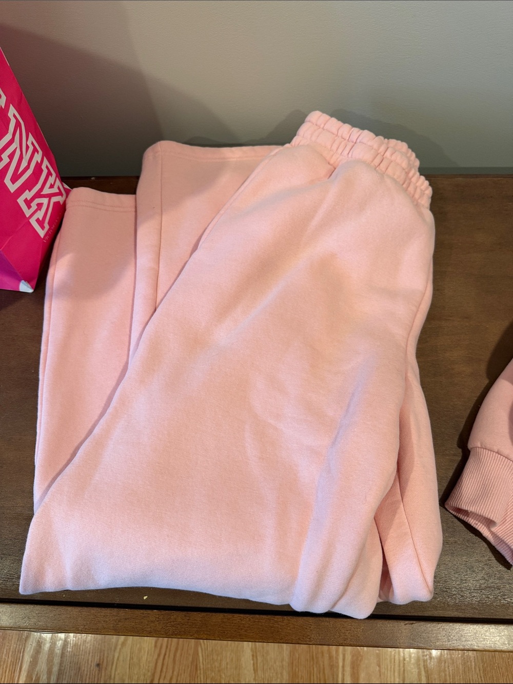 Comfrt pastel collection medium straight leg sweatpants “bubblegum” - Picture 3 of 3